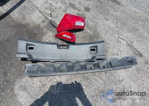 2024 Chevrolet Malibu Fwd 1Lt из США, поврежденный, VIN 1G1ZD5ST1RF185789